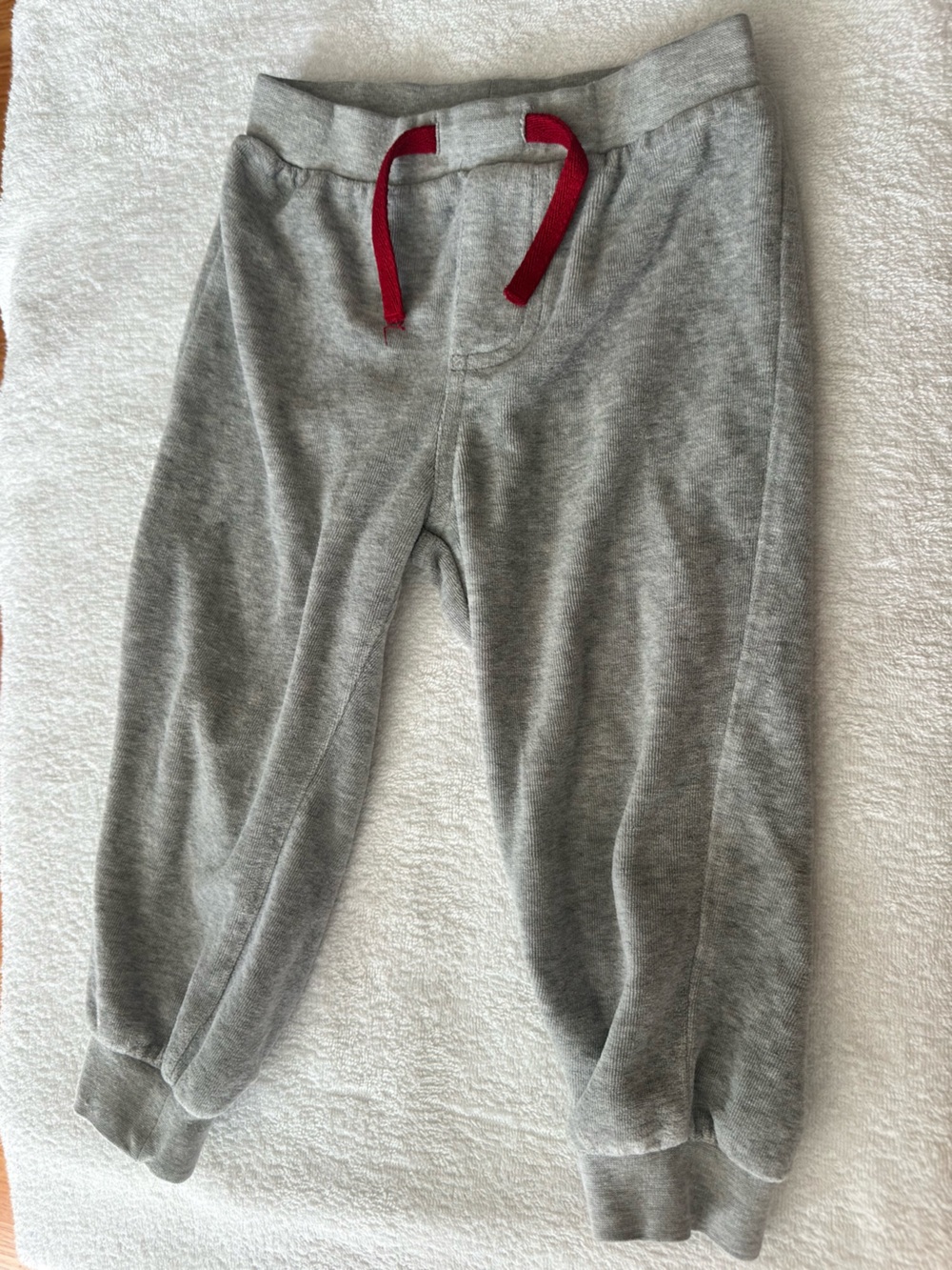 Kids' Heather Gray Jogger Sweatpants with Red Drawstring